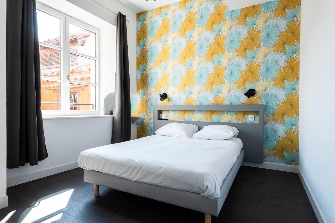 Hostel Le Couvent - *